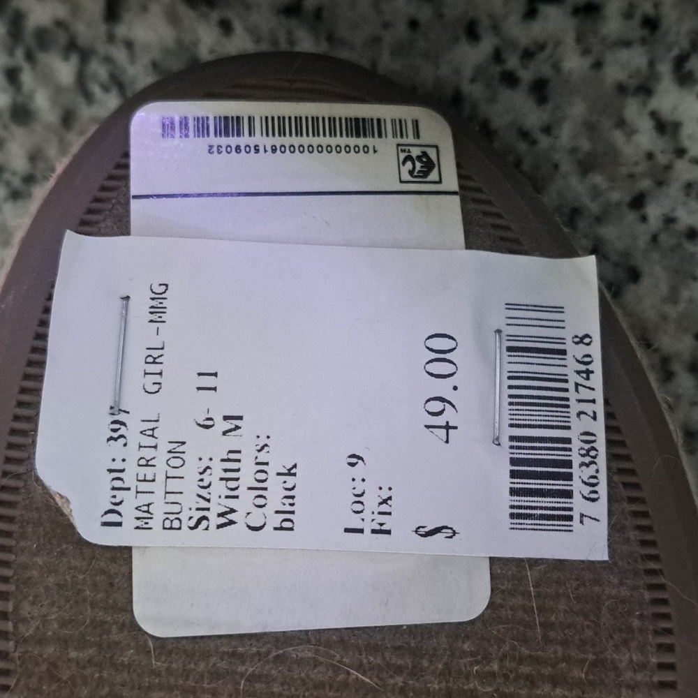 NWT Mayerial Girl Black canvas silver  studded shoes in size 6.5. - Picture 4 of 5